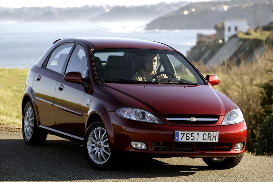  Chevrolet Lacetti 5-Door 2006 года  (фото 18 из 42)